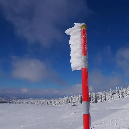 La Fontaine Salee-home Shanti-chastreix Chastreix
